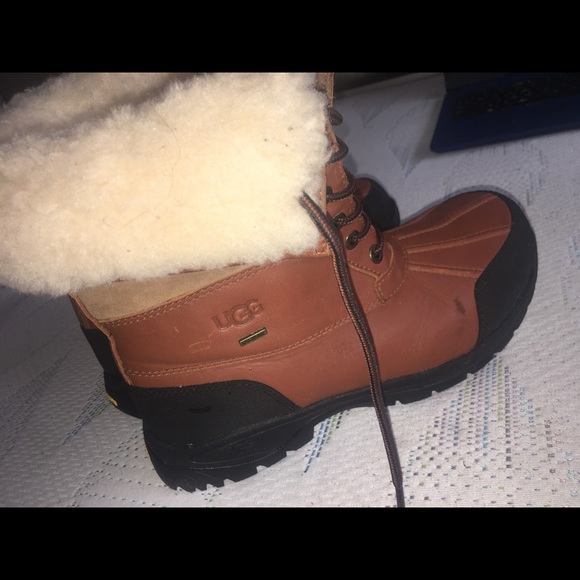 Men’s ugg boots - Picture 2 of 6
